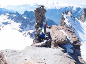 Ja z kolegami tuż pod szczytem Gran Paradis (4061 m.n.p.m), Włochy - 2013 r